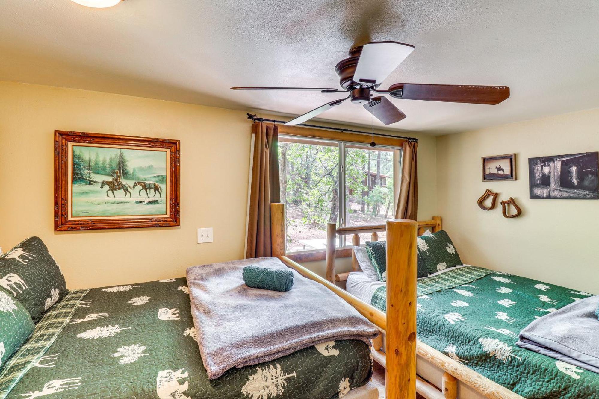 Show Low Cabin With Bbq And Fire Pit Pets Welcome! 外观 照片